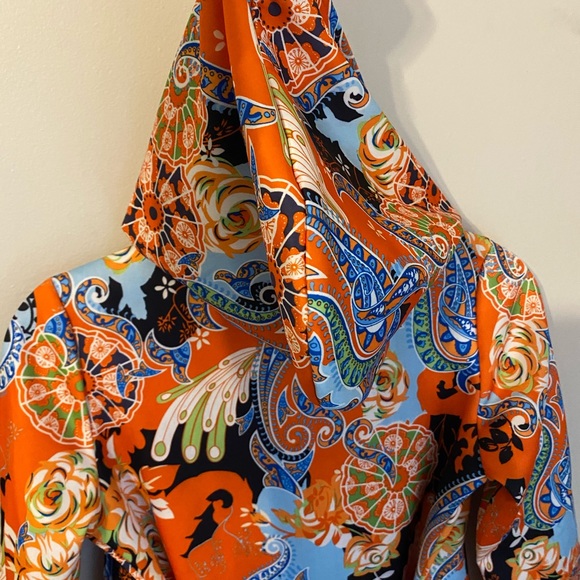 Dygarni Orange Floral Jacket with Hoodie - Picture 4 of 6